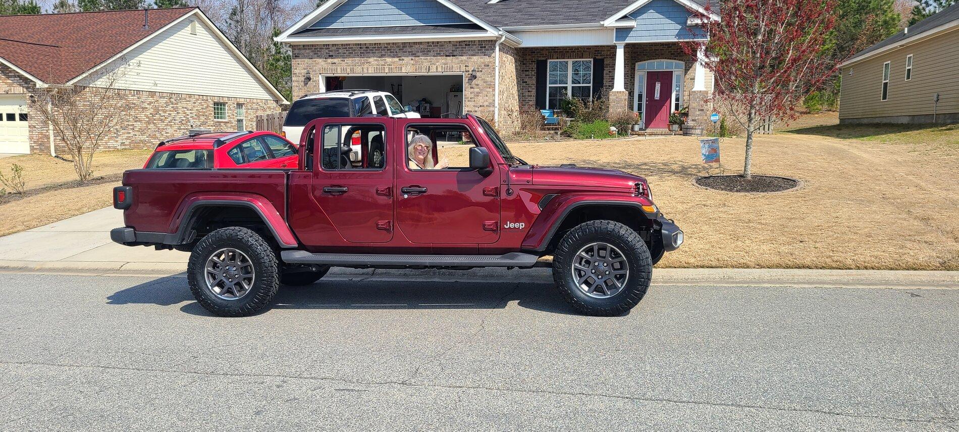 Jeep Gladiator Snazzberry Gladiator JT club 20210313_140802