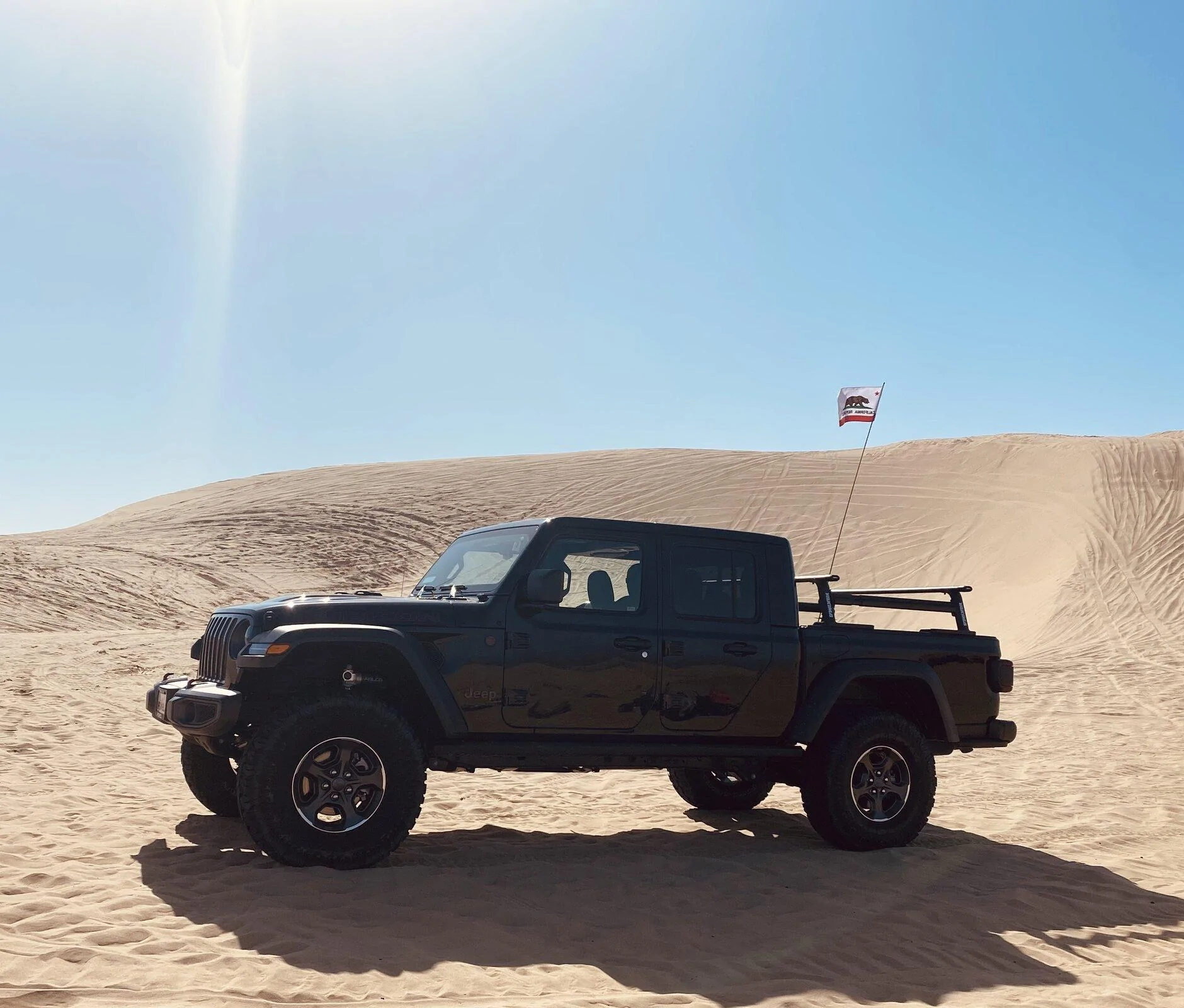 Jeep Gladiator Show me your rack A83A6FF9-7F73-4B5E-8525-11EC4FB0C21E