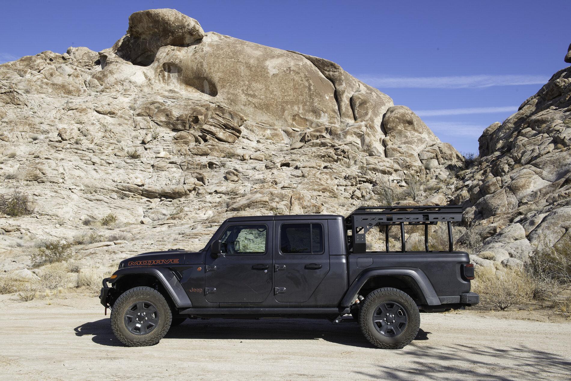 Jeep Gladiator GRANITE CRYSTAL JT Gladiator Club CD10B895-3743-474F-821C-AEA0C05A46B3