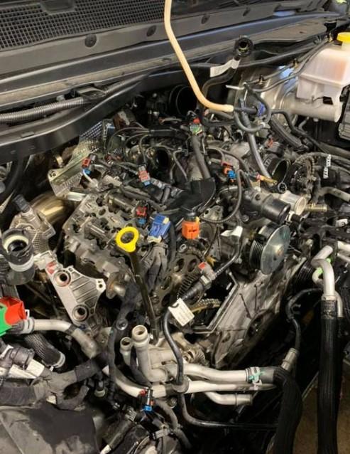 Jeep Gladiator Oil leak with 1k miles.  :\ EcoDleak