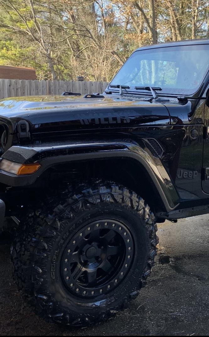 Jeep Gladiator SHOW ME YOUR WHEELS! E57A04DD-56ED-4C89-9439-09D2A475EFE4