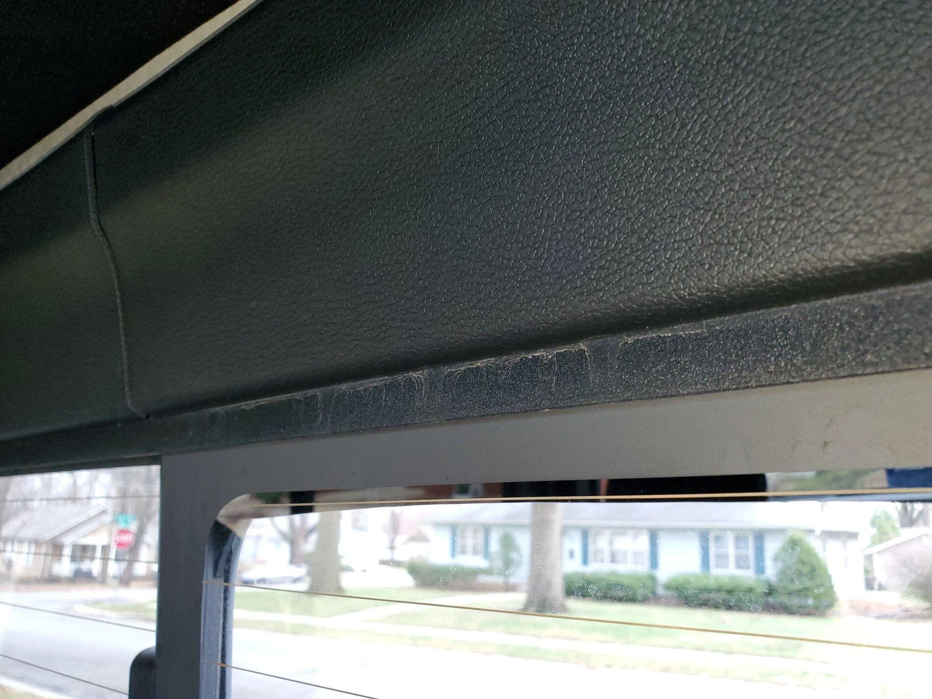 Jeep Gladiator Rear window leak 20210315_122534