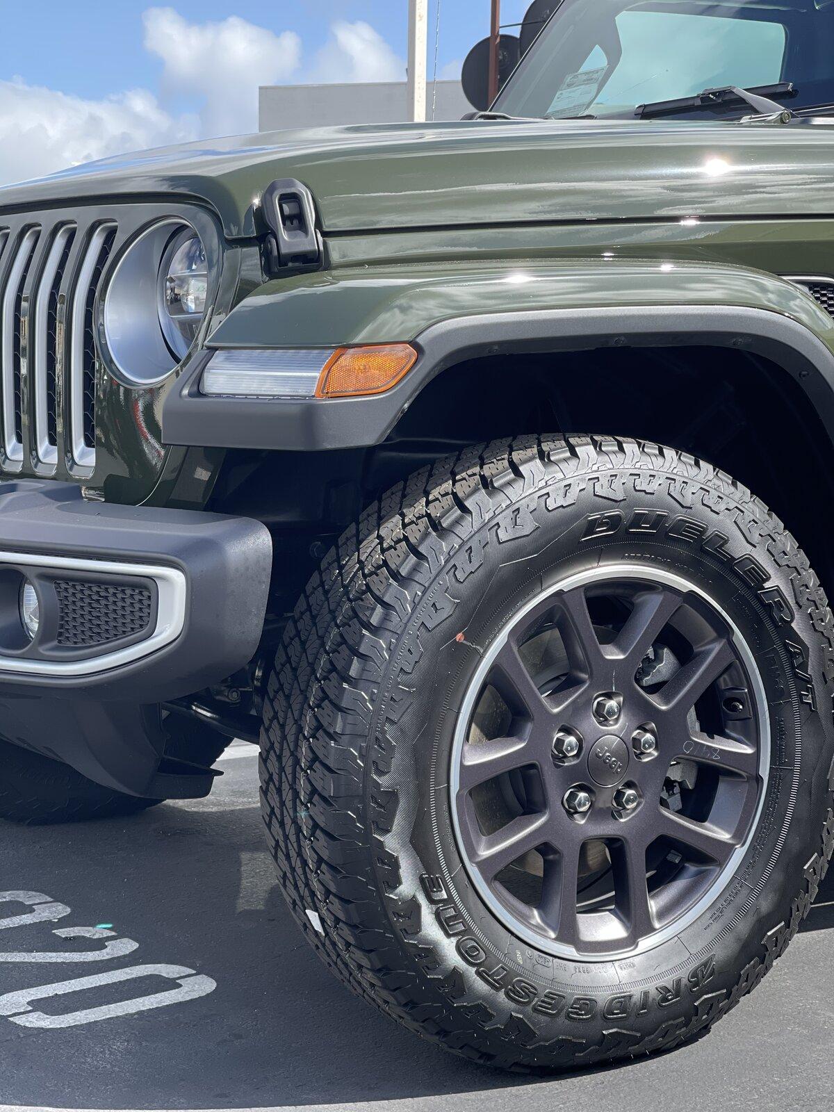 Jeep Gladiator SARGE GREEN Gladiator club E35067AD-A044-42D9-9A07-E51ABC0DA15A