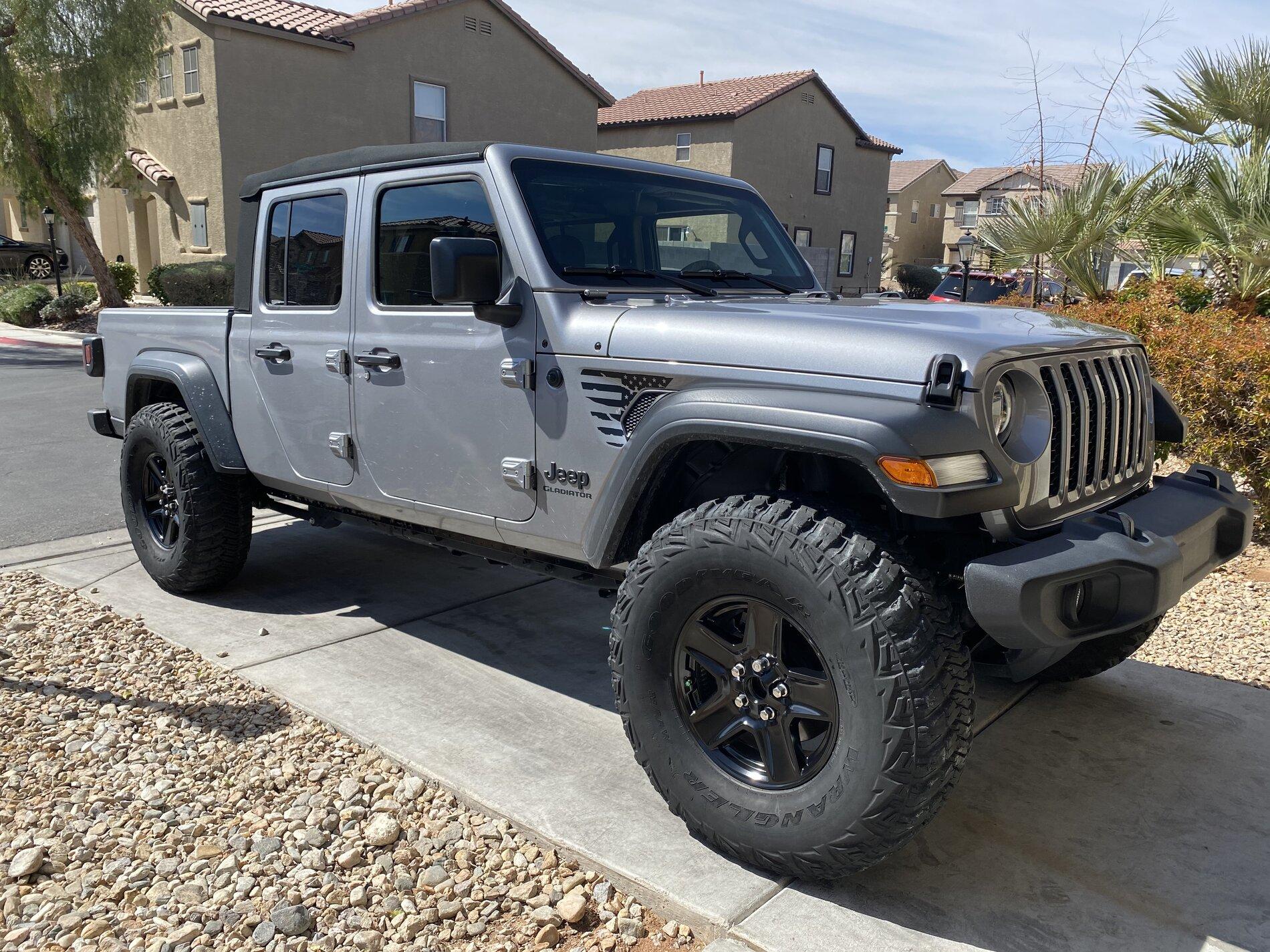 Jeep Gladiator Love your JT? Post here! 66F8D029-A49E-449E-94D3-980CDBEA76E8
