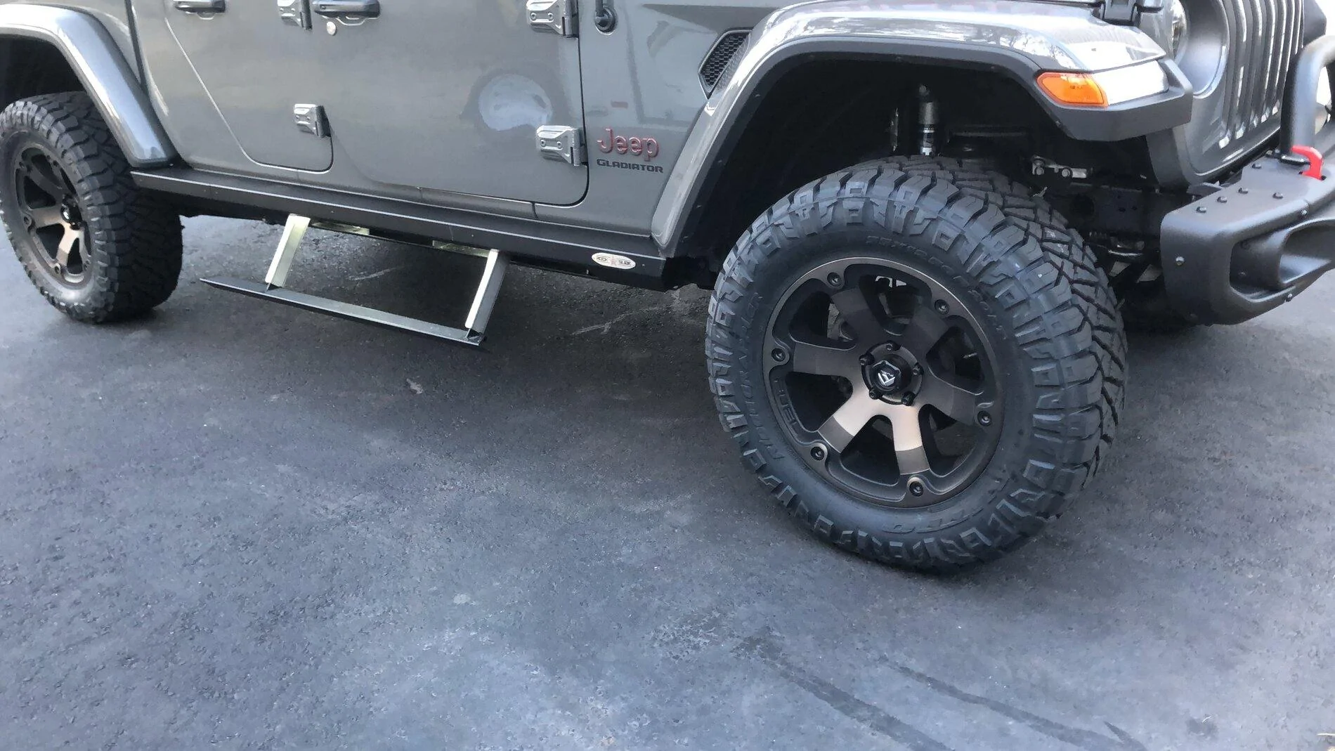 Jeep Gladiator Pictures Wanted - 35’s on 2” lift C9CF37A6-0B32-4A02-AC0B-485E7E9577BF