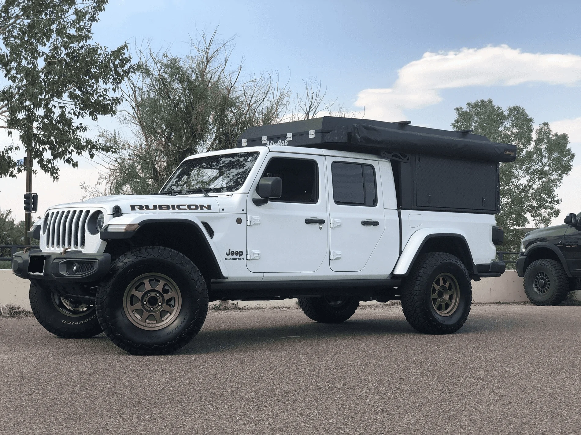 Jeep Gladiator Why are wheels so hard to figure out? 1615863637565