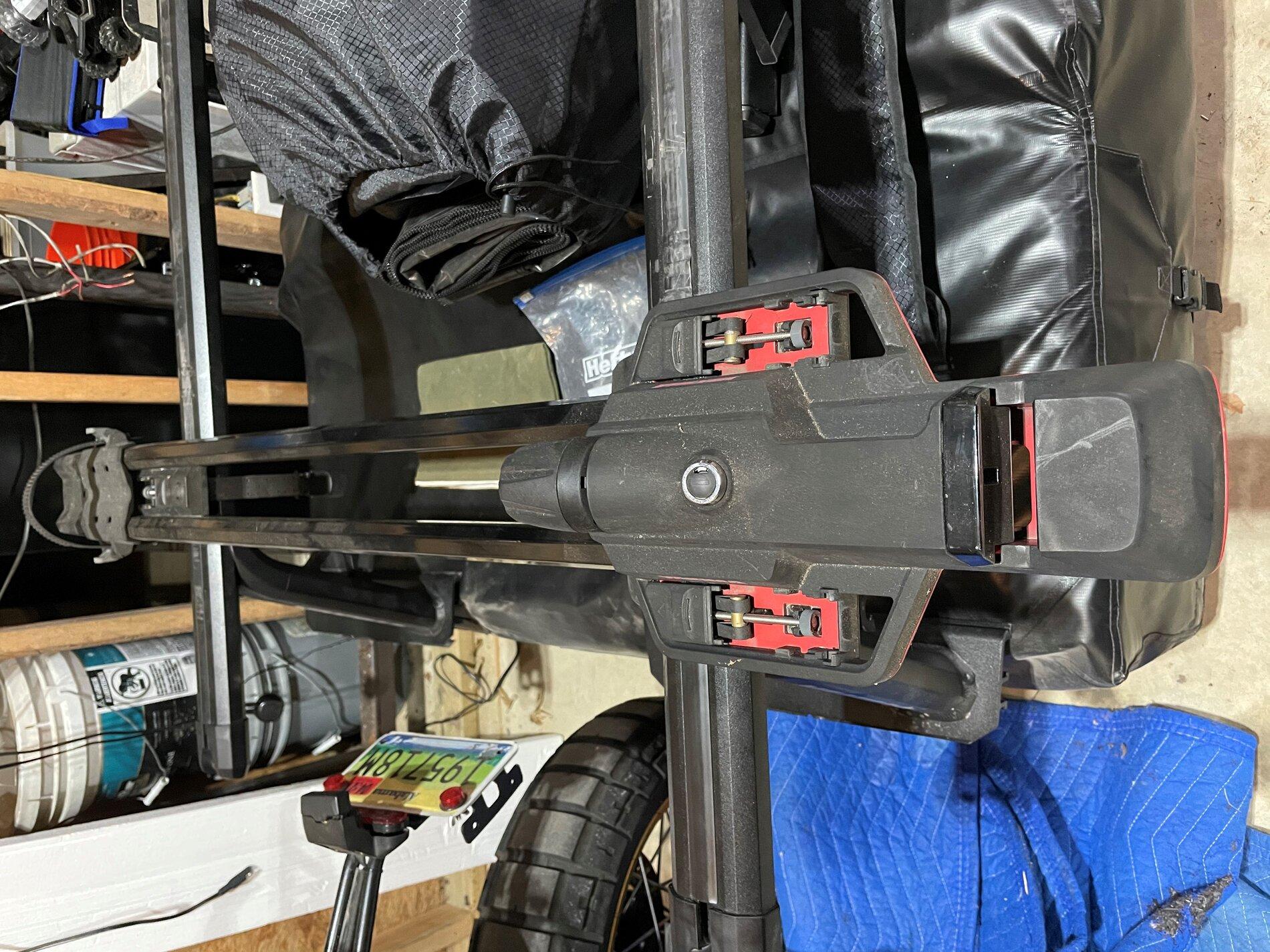 Jeep Gladiator Yakima Outpost Rack for Sale/ Trade Yakima 3