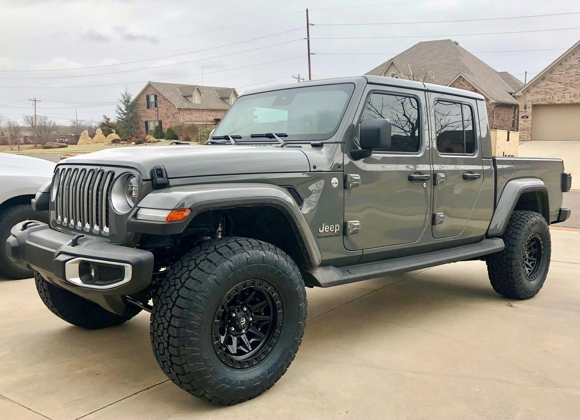 Jeep Gladiator STING GRAY Gladiator JT Club J