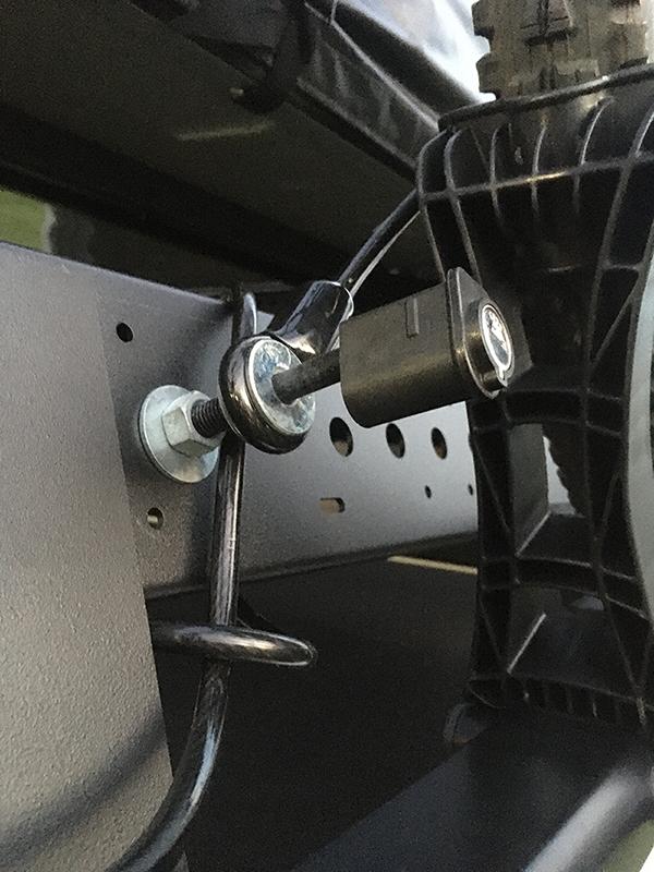 Jeep Gladiator Mountain Bikes - How are you guys carrying them?? lock