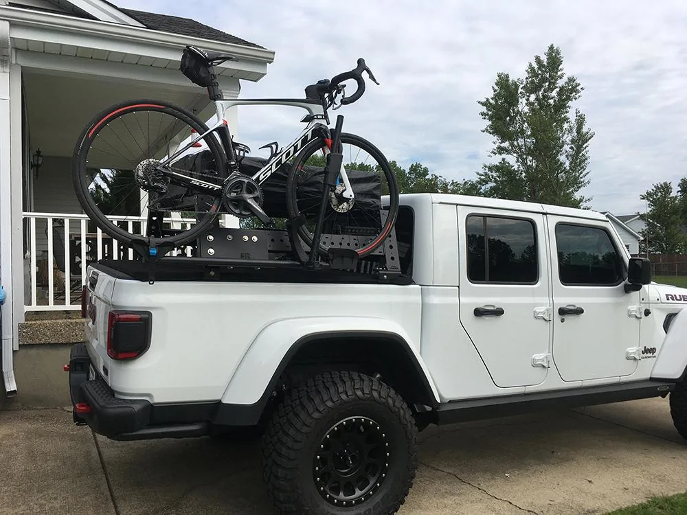Jeep Gladiator Mountain Bikes - How are you guys carrying them?? road