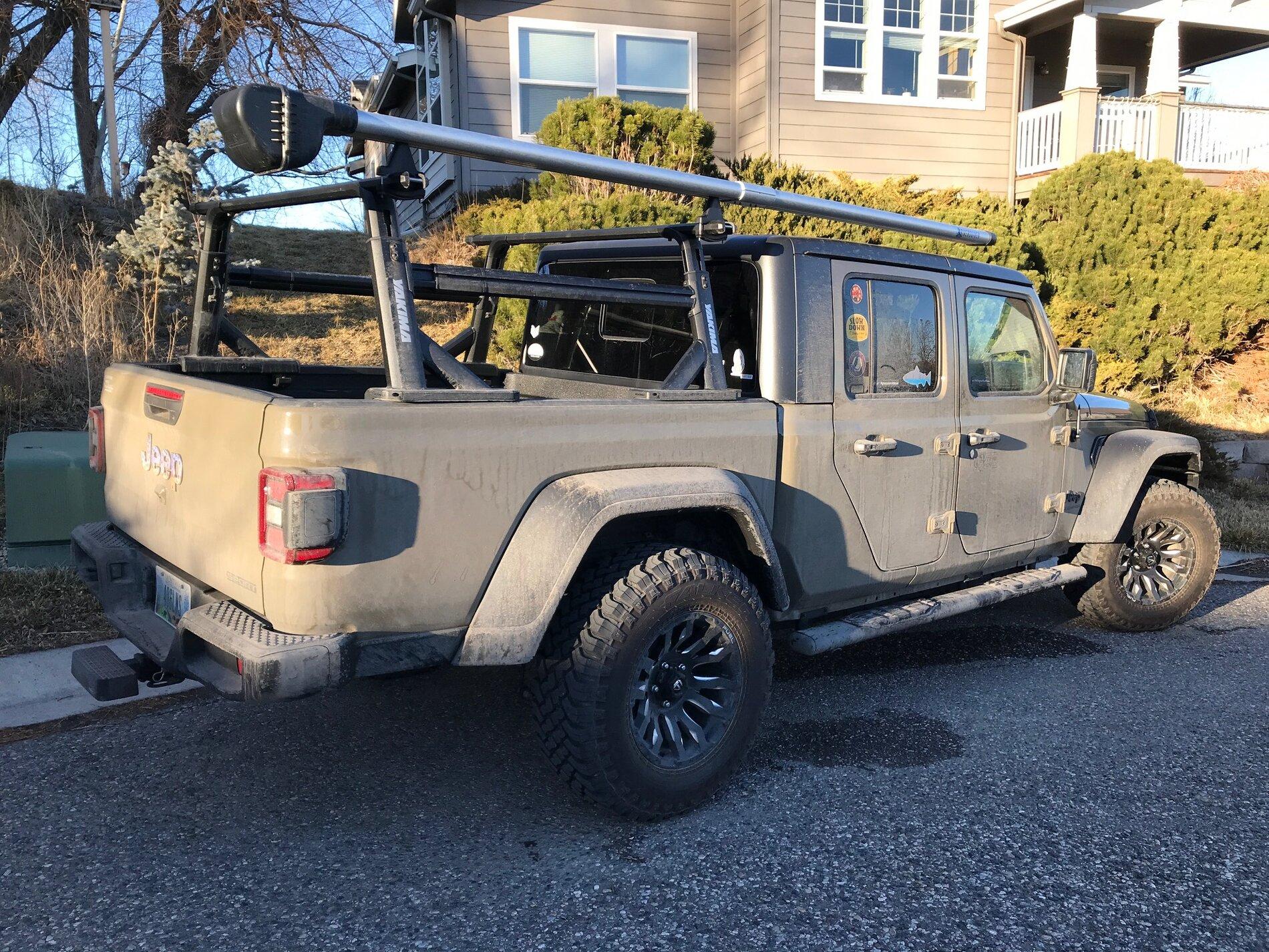 Jeep Gladiator Show me your rack IMG_2864.JPG