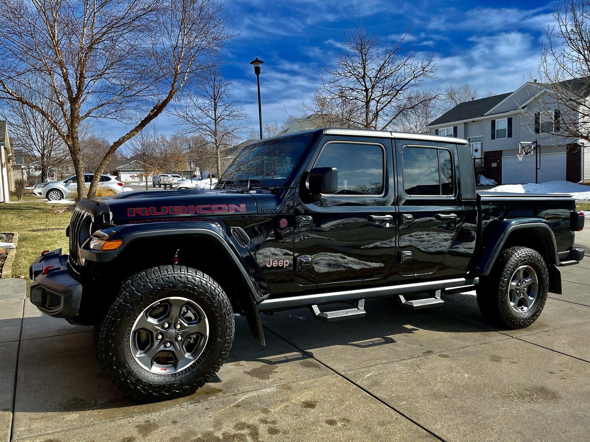 Jeep Gladiator Hello from Omaha 35C28468-0D8E-442E-99FE-E1FB57B0D6FA