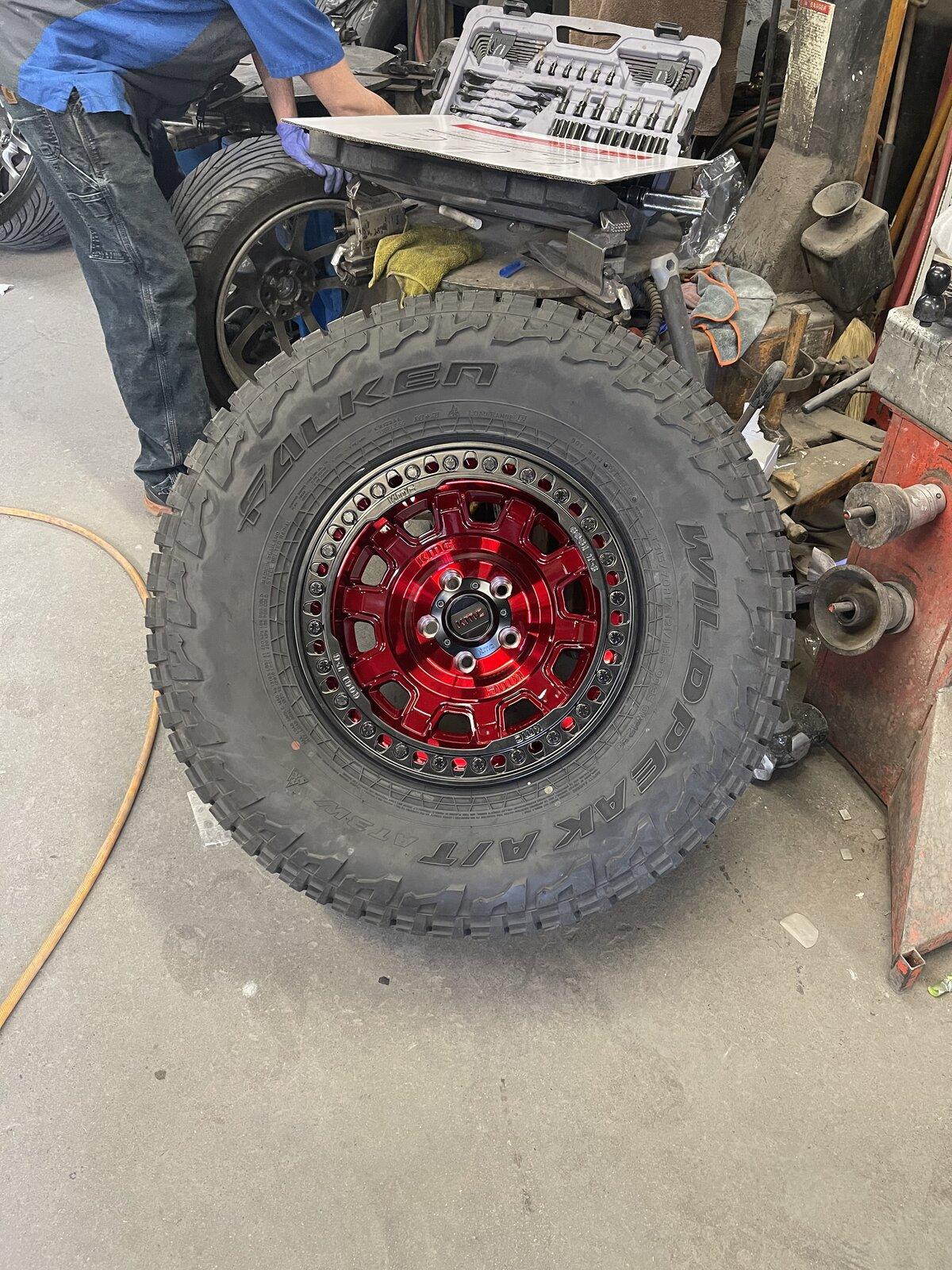 Jeep Gladiator SHOW ME YOUR WHEELS! 715C1132-2DCF-4DEC-804C-3AB6E03227AB