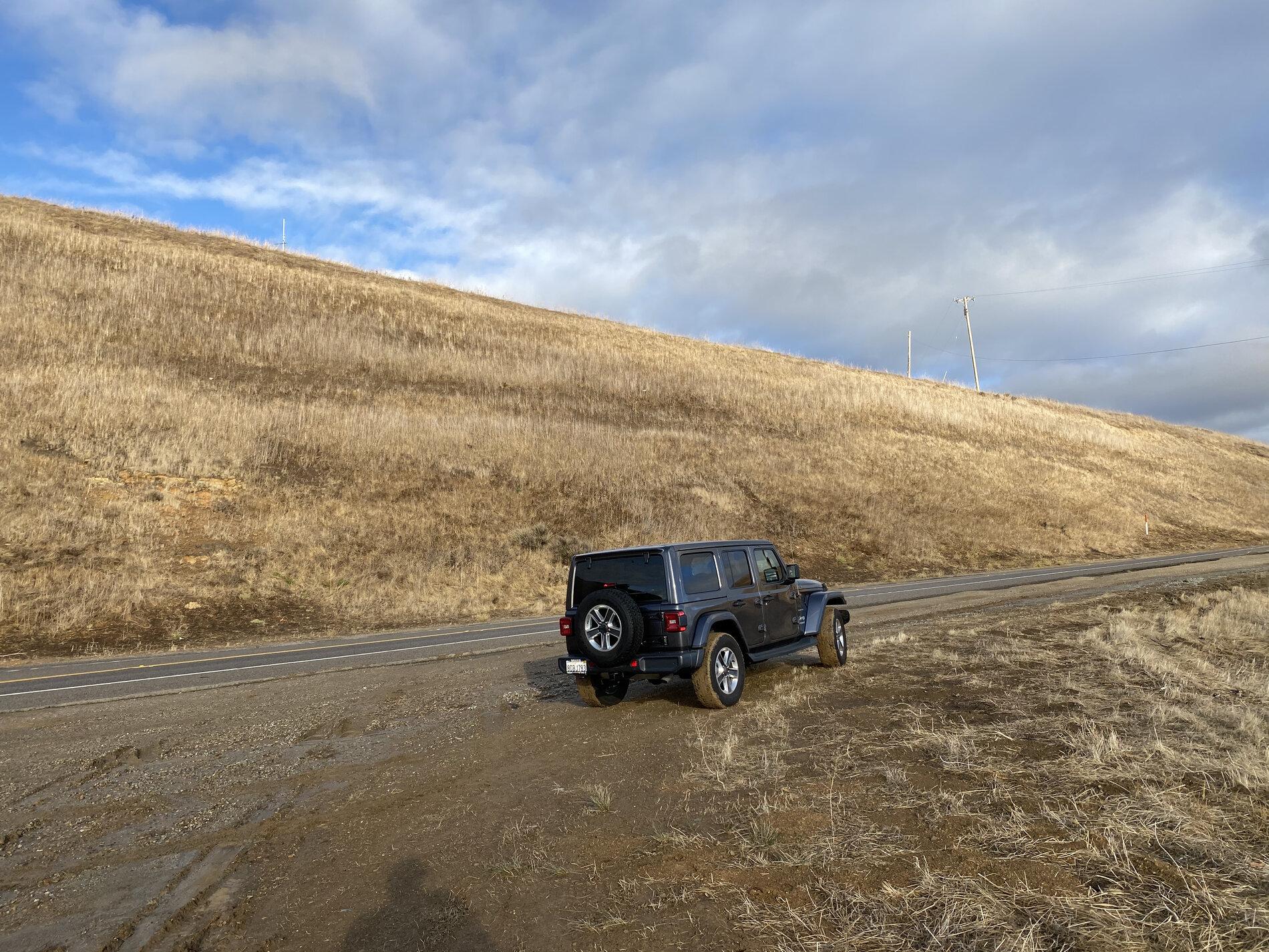 Jeep Gladiator Looking to trade 2018 Wrangler Unlimited Sahara JL High spec for Gladiator similarly equipped IMG_0545