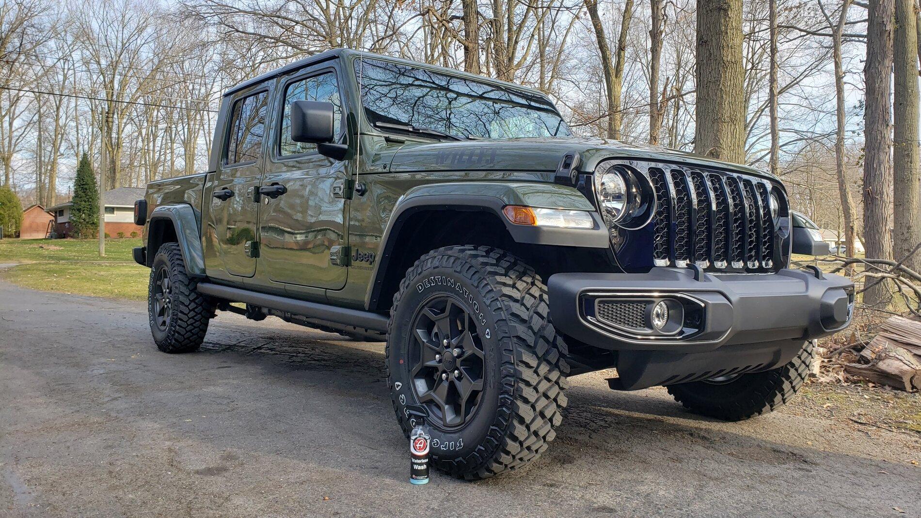 Jeep Gladiator 2021 Sarge Green Willys Build 20210316_172730