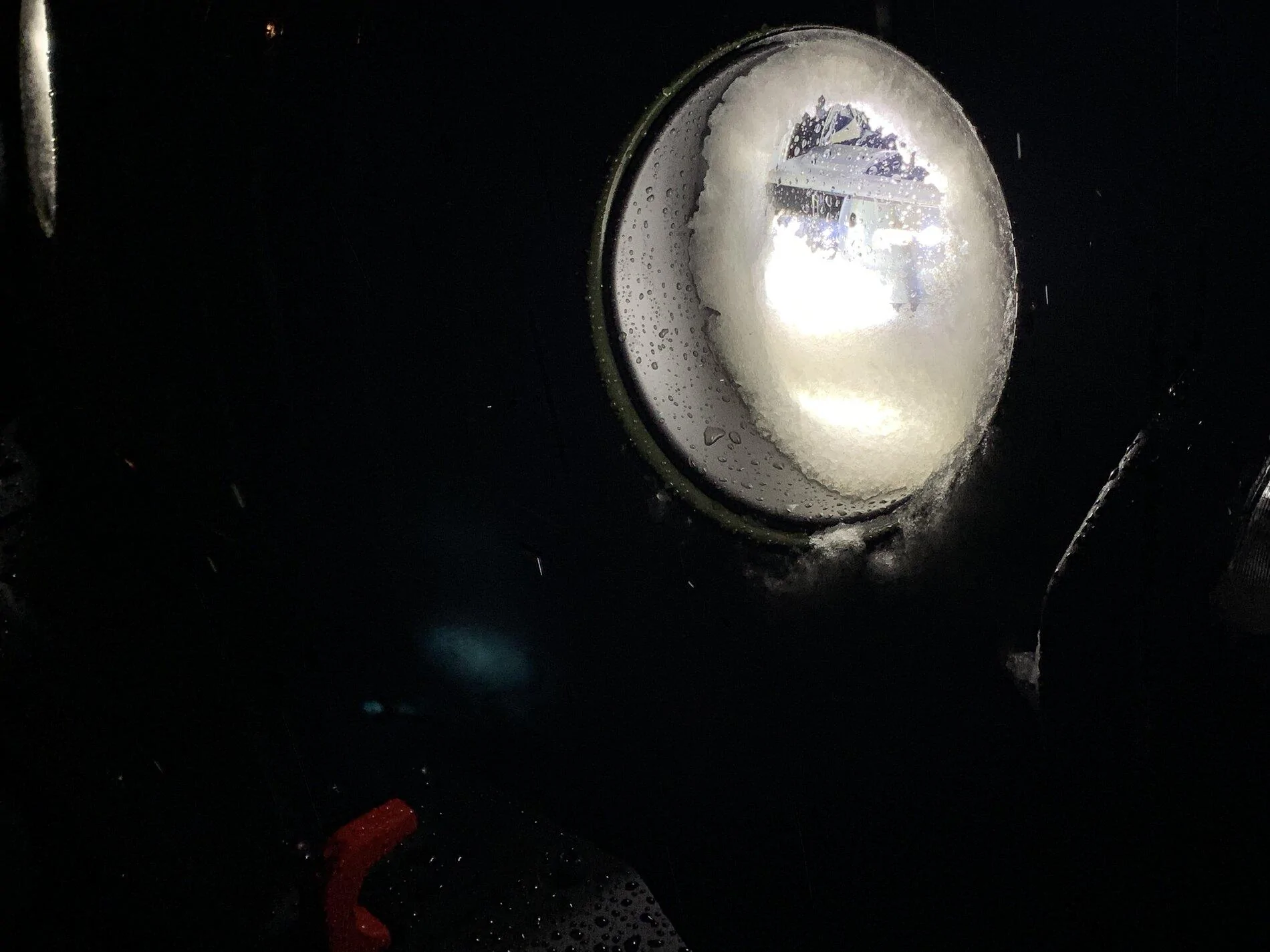 Jeep Gladiator Is icing on LEDs really a problem? F66F91DD-ED94-4C9D-894A-2DA3E9C821E0