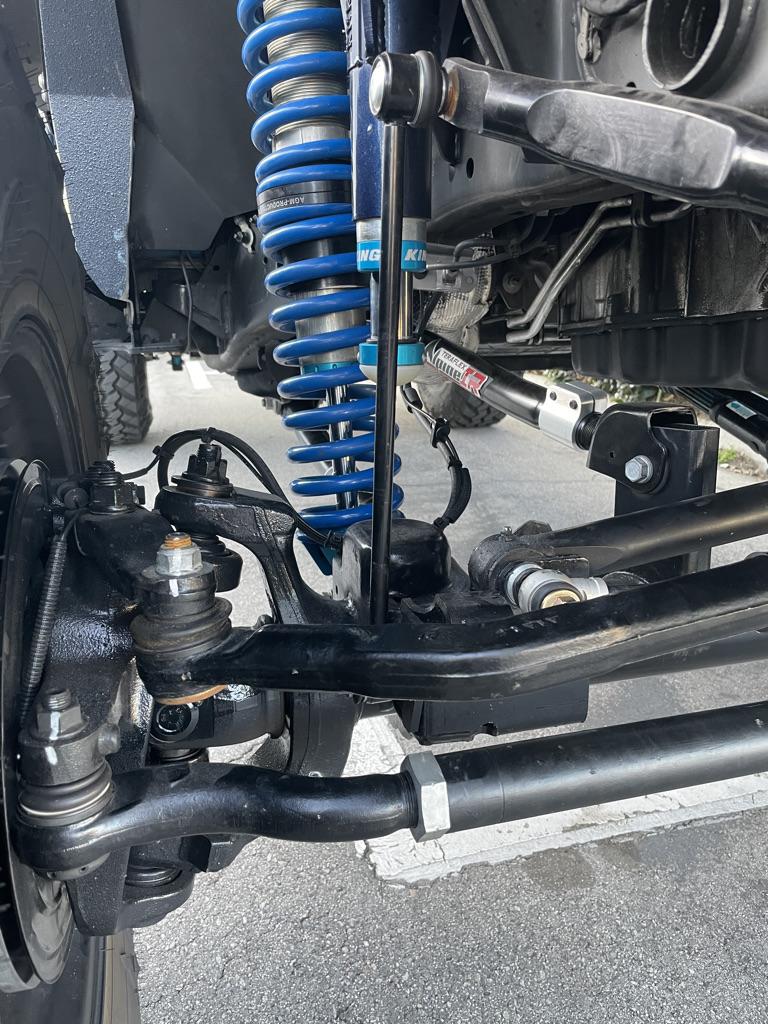 Jeep Gladiator Diesel Front Long Arm Install - Day 3 099B33E5-EBF8-4FD8-B529-95893AA39F83_1_105_c
