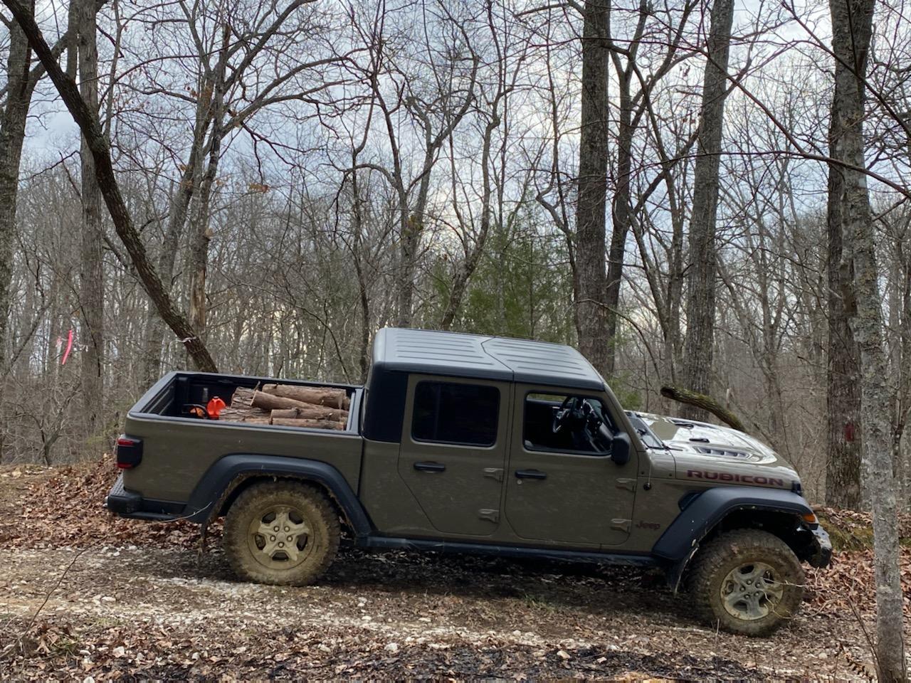 Jeep Gladiator Mud guards for Rubicon?? IMG_4308