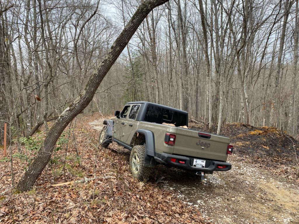 Jeep Gladiator Mud guards for Rubicon?? IMG_4313
