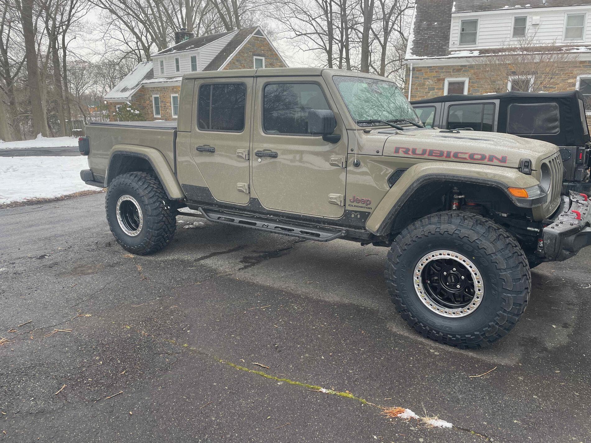 Jeep Gladiator Lets see all those Gladiators with lifts and bigger tires! 63492752008__2673F3E1-E78E-498A-9758-55A03E16D5E7