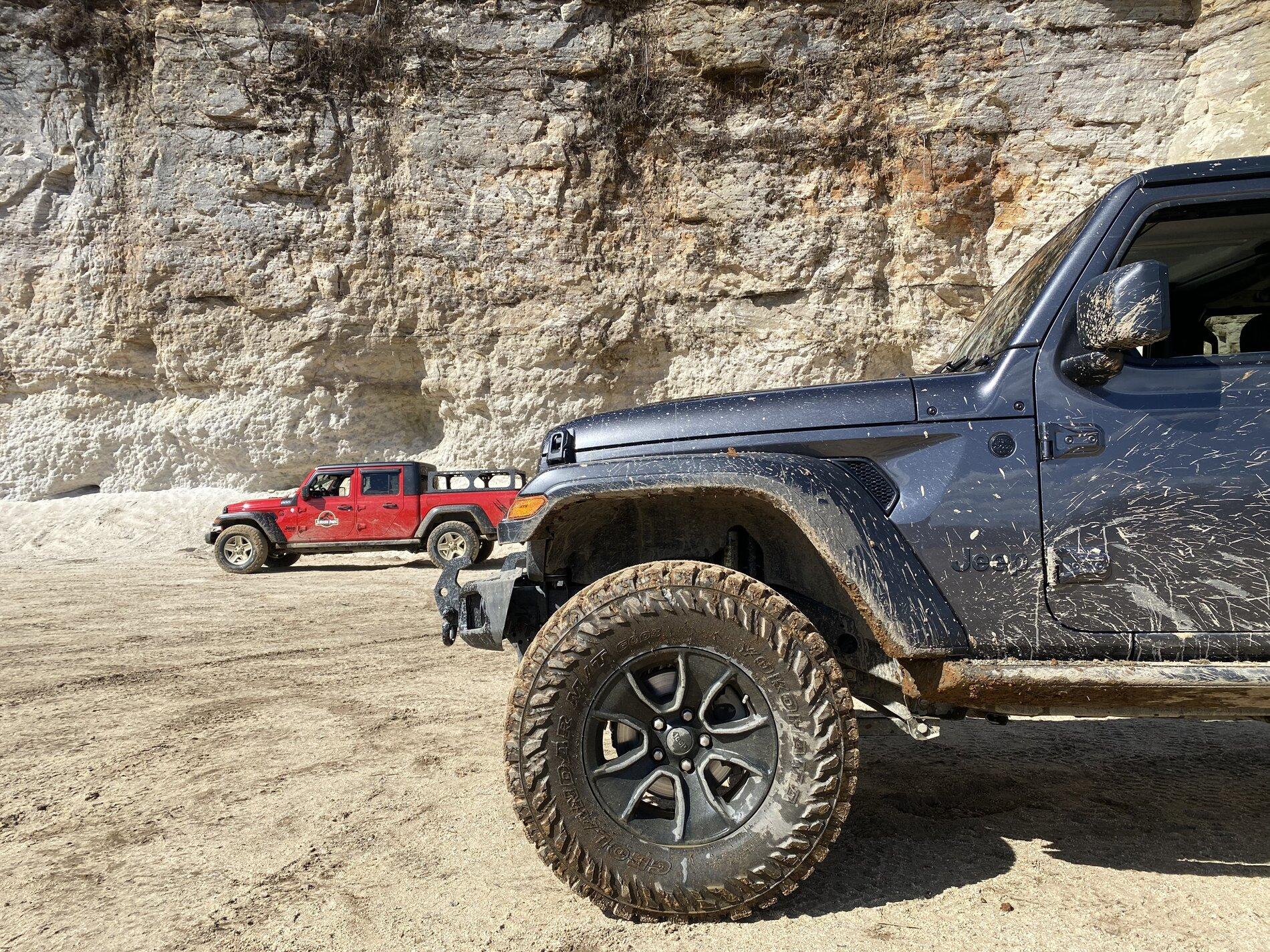 Jeep Gladiator Why are the stock wheels so bad? 66A145BF-C86D-4299-A2BF-DDDCF42882AA
