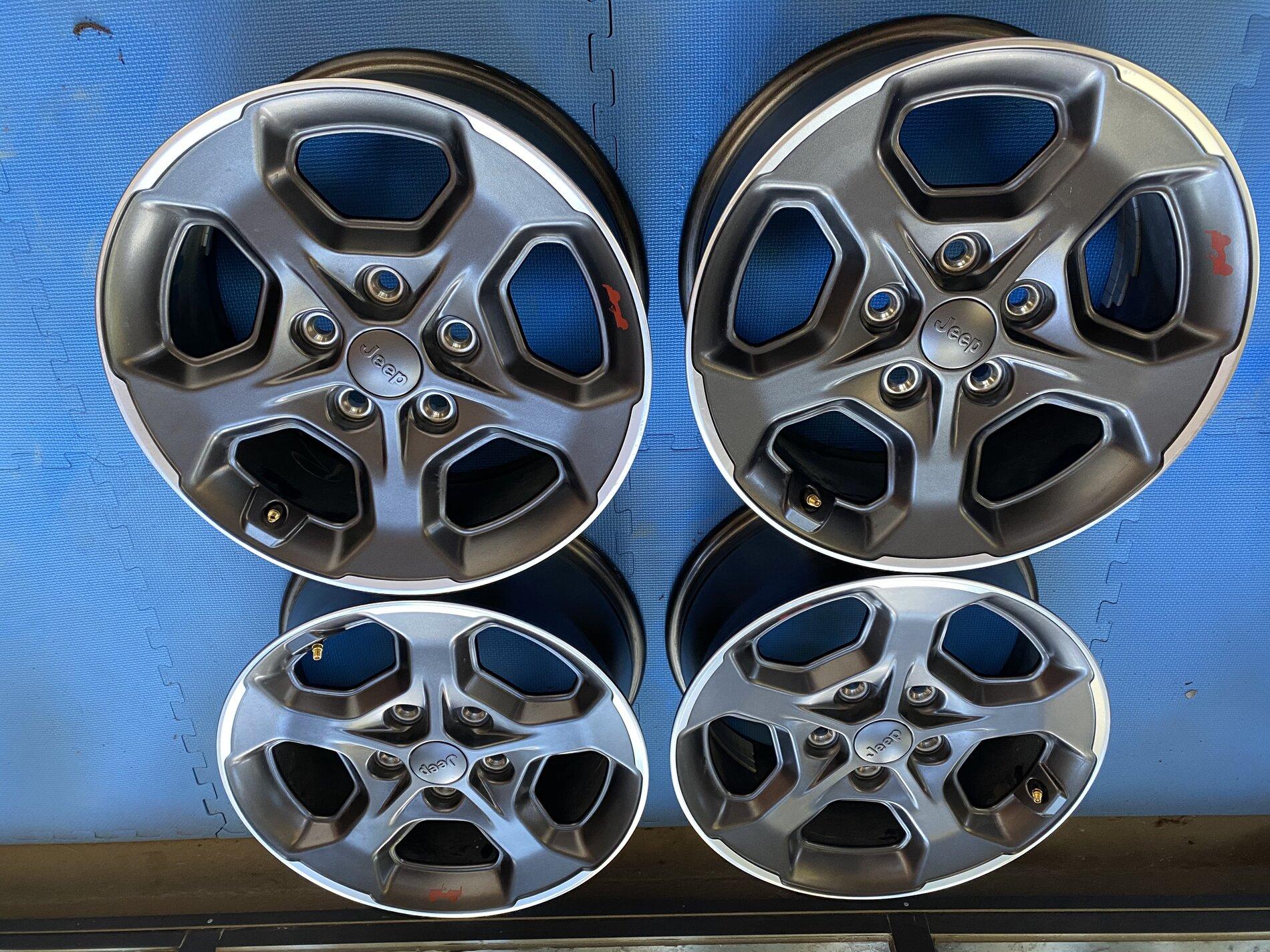 Jeep Gladiator Rubicon takeoff wheels 17” B8C31381-D853-4C34-BA94-3F13E6498071