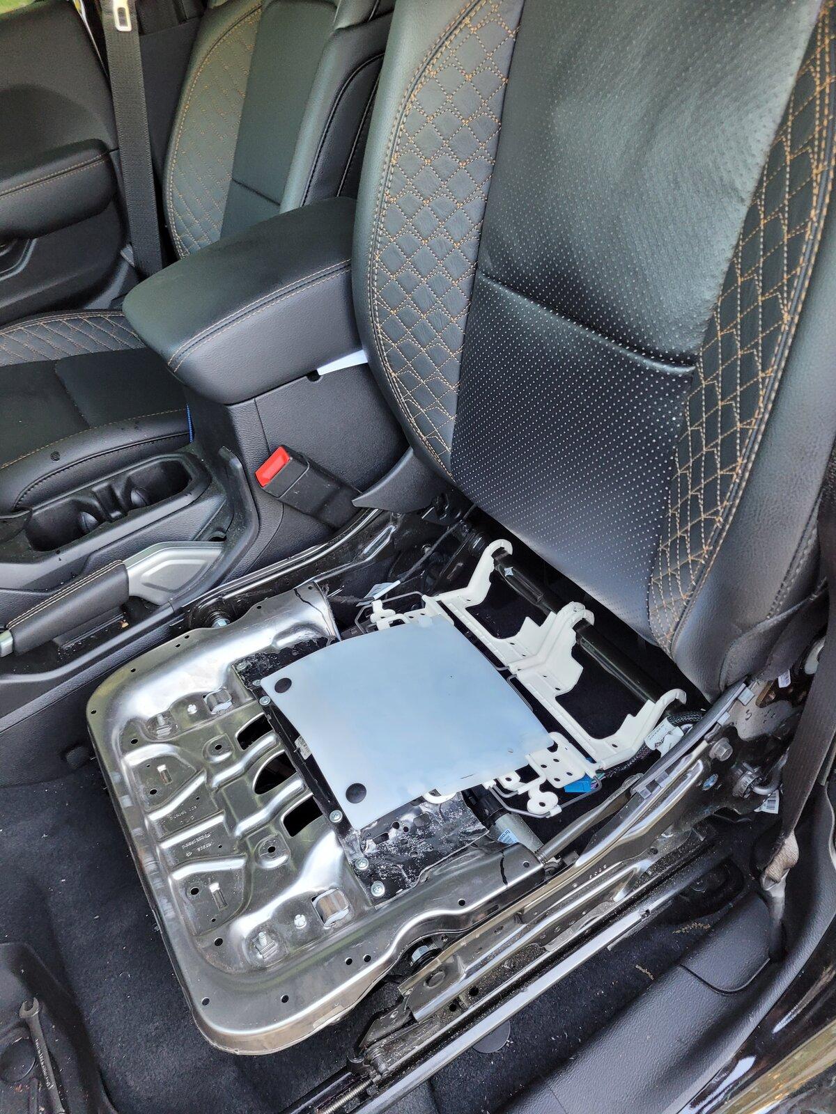 Jeep Gladiator Heated/Ventilated seat retro-fit 20210313_073133