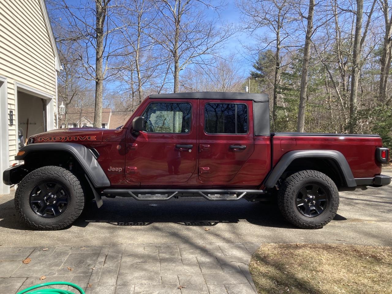 Jeep Gladiator Snazzberry Gladiator JT club 0C201B7E-F47F-4F5E-9BAD-602CD5F3E8F0