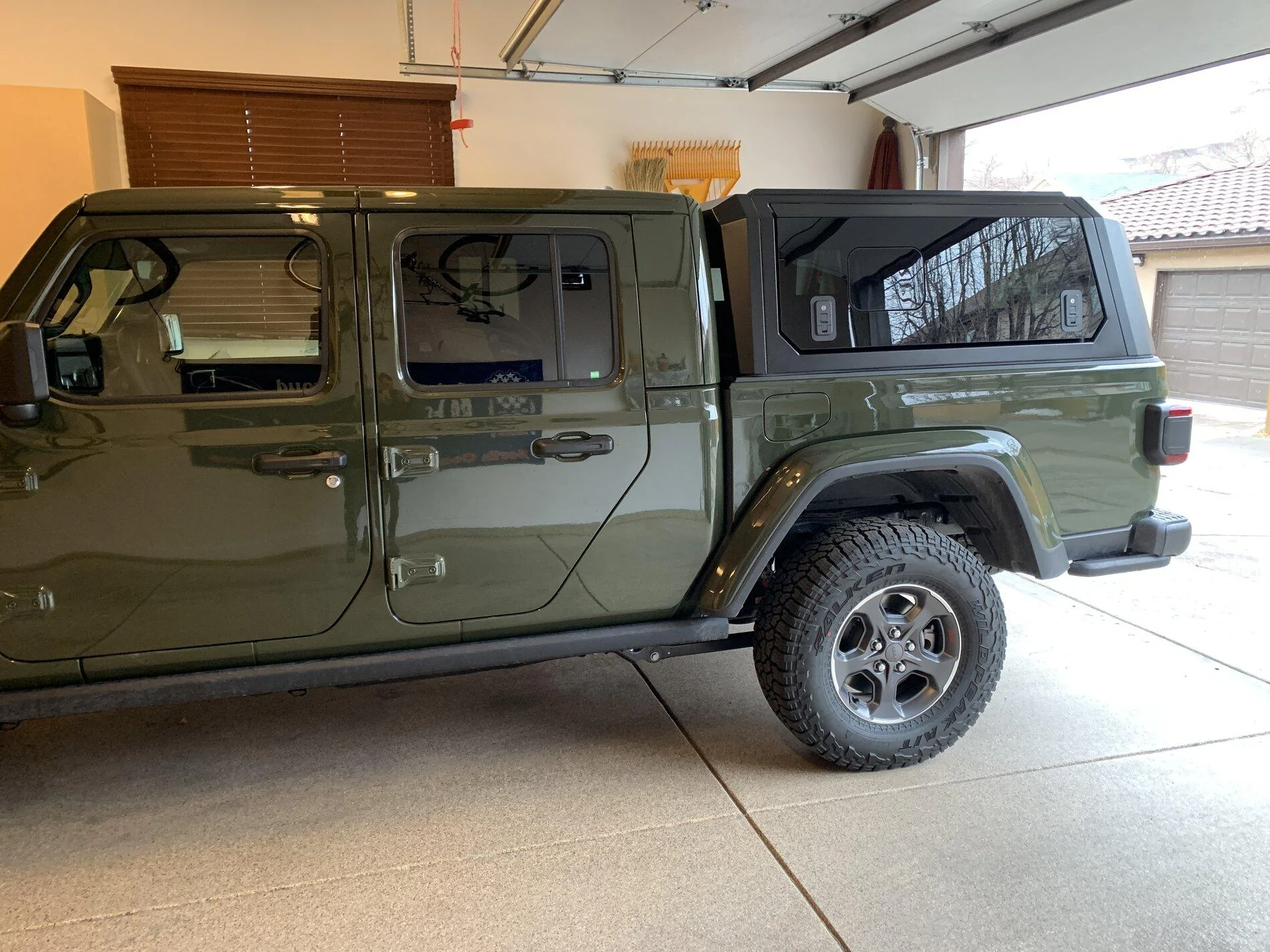 Jeep Gladiator SARGE GREEN Gladiator club D1AE9CE1-64DB-44D7-B0E8-399A6B894E1E