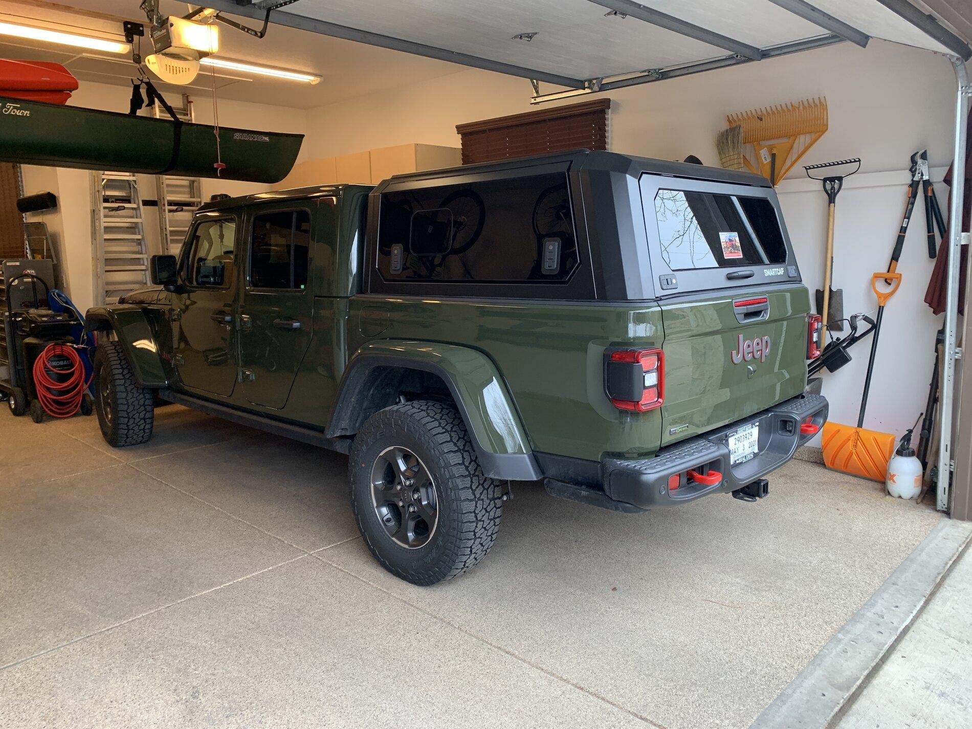 Jeep Gladiator SARGE GREEN Gladiator club 22512E8A-051B-447E-9049-66FF9AD99DE1