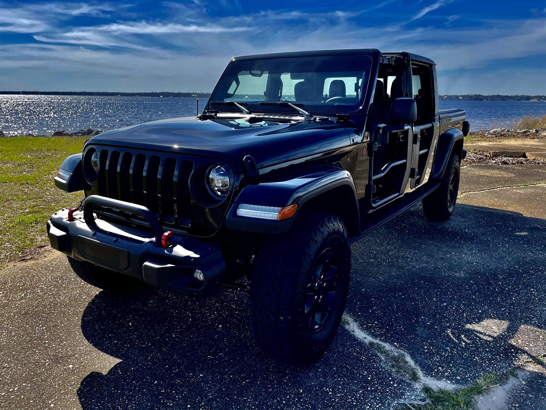 Jeep Gladiator Which Tube Doors - Rugged Ridge Fortis? Or MOPAR? Or Quadratec? 2219F515-B657-45B2-A036-AC25D801D151