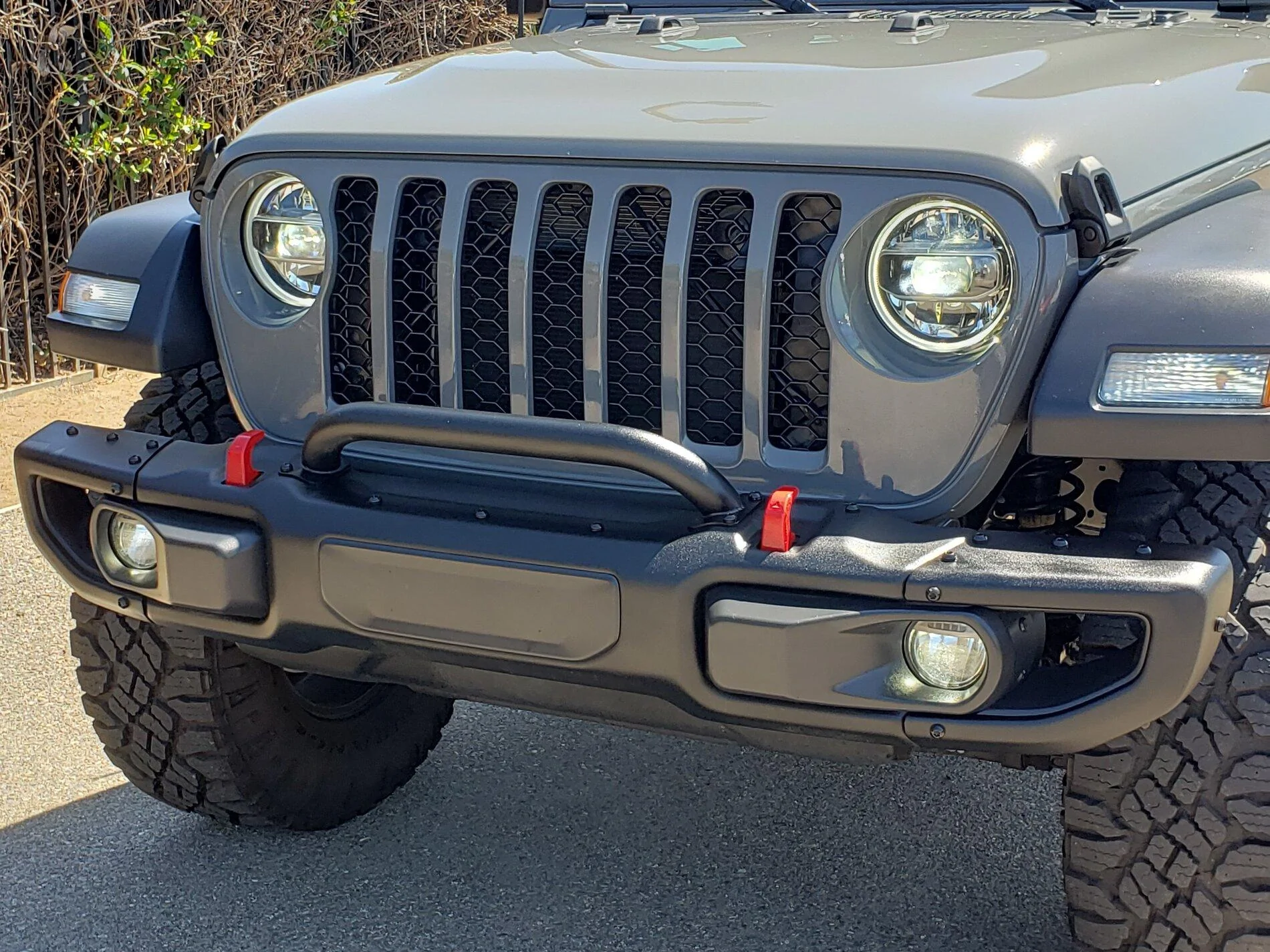 Jeep Gladiator 2020 Gladiator Sting Gray 6spd SoCal F77CEACE-8FA6-404A-B459-F5B6B378D0C0