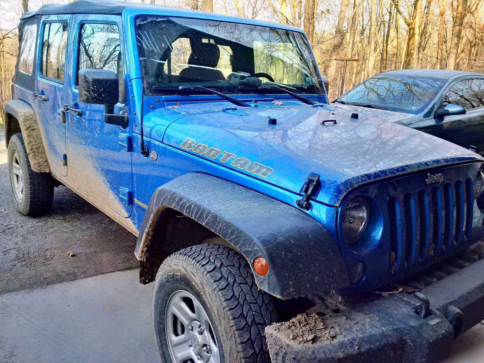 Jeep Gladiator Milestar, Mastercraft, Cooper 809E683C-3202-4F8E-9353-CB51225FE8AB