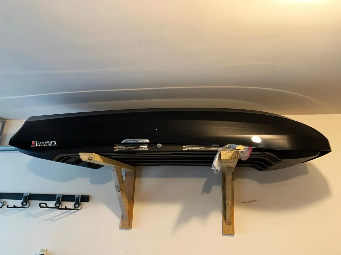 Jeep Gladiator SOLD Inno Wedge BRM665 Roof-Top Cargo Box inno-wedg