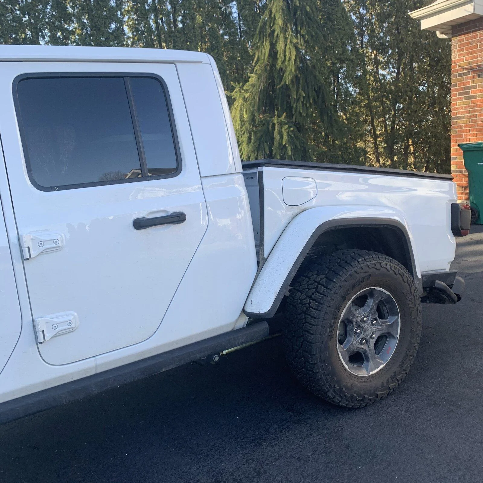 Jeep Gladiator Say goodnight, Gladys 3C78B15F-6967-4F21-A3DF-68B690555360