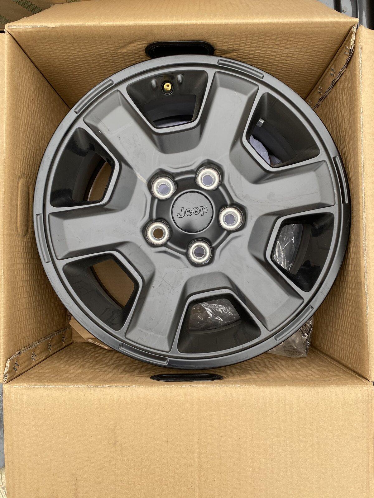 Jeep Gladiator Mojave takeoffs, 17 miles 1616545135398