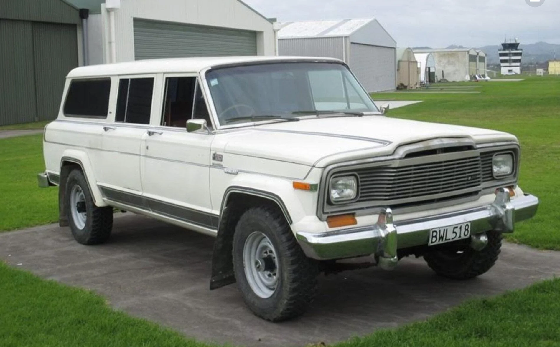 Jeep Gladiator Jeep Wagoneer / Spartan Build [7 Seater Gladiator] D268F9A1-D350-4D9B-A2A3-836D9B88DEF9