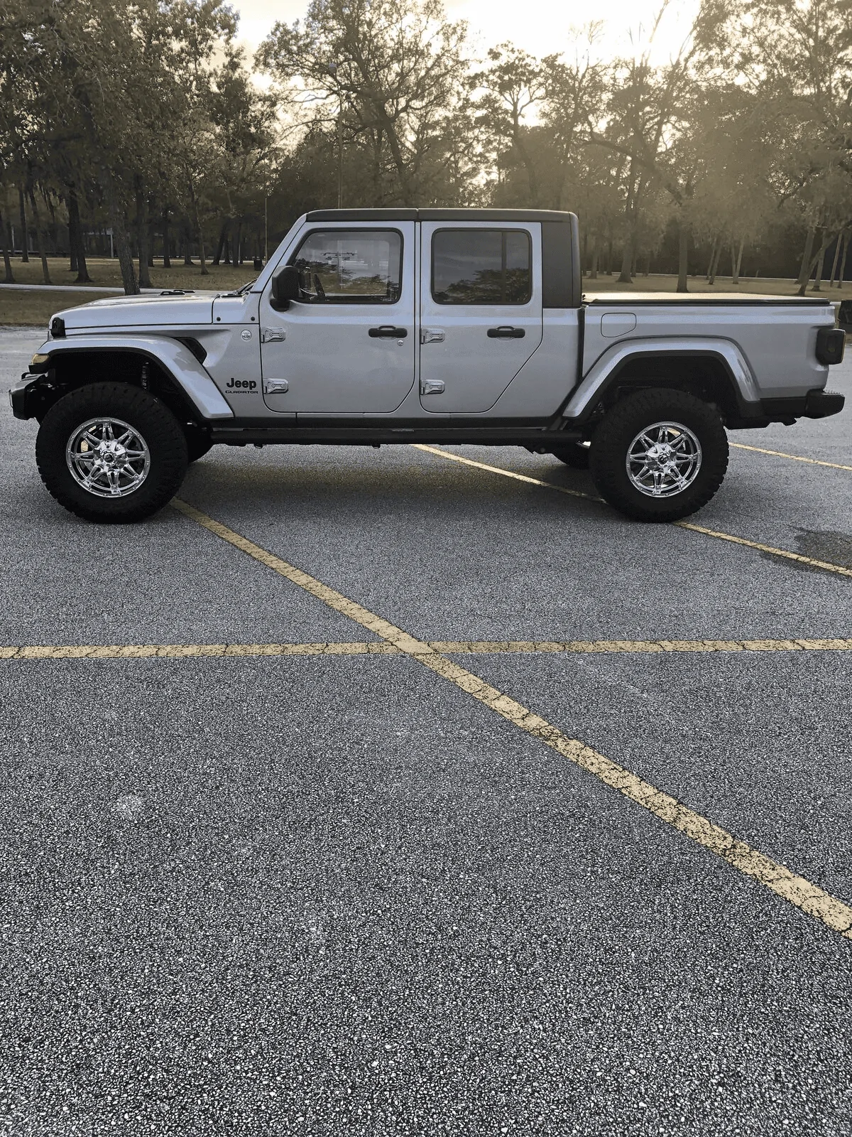 Jeep Gladiator Gladiators on Mopar 2" Lift Kit 1616603771294