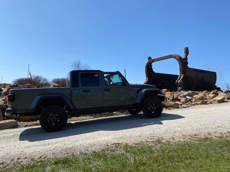 Jeep Gladiator After owning my first Jeep, I’ve decided I hate Ohio. C3585EF7-0F42-4A6C-96D6-4599F457A14B