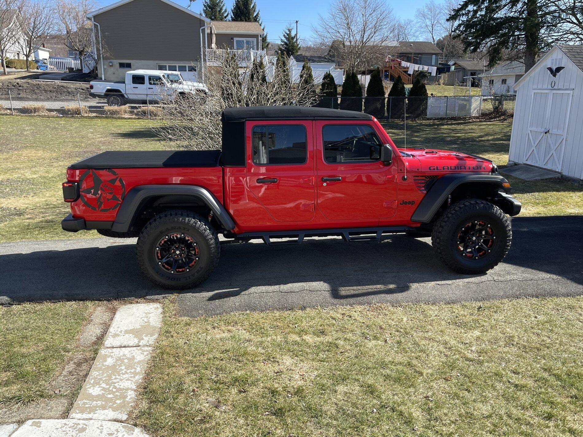 Jeep Gladiator Factory Half Doors Install Video for Jeep Gladiator 60CBB83F-7584-4754-BE68-D26F0E4A3F58