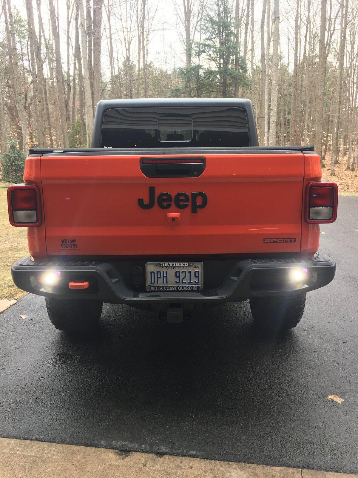 Jeep Gladiator Baja Designs back-up light kit 664E7A79-8E06-4B0C-9FE3-7BCCB3DA0738