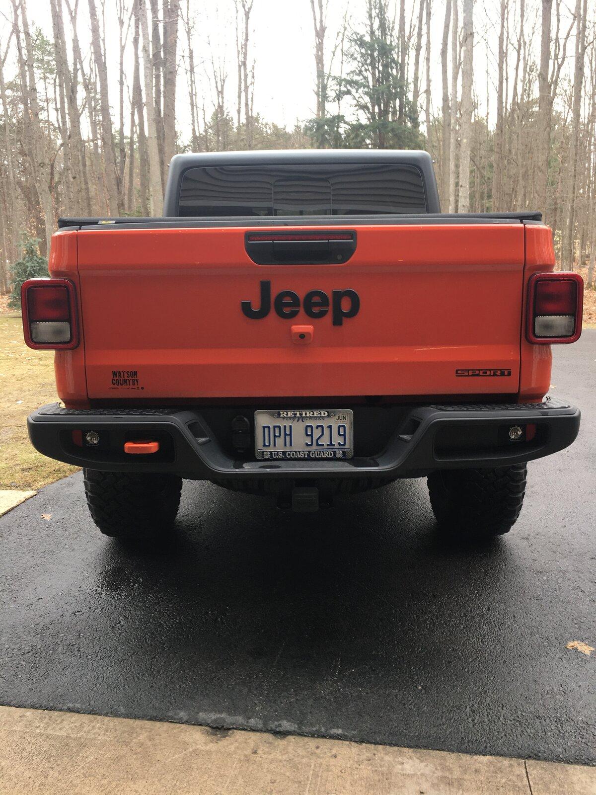 Jeep Gladiator Baja Designs back-up light kit 065AF6DC-91CE-4A7D-A088-898A51E6FE89