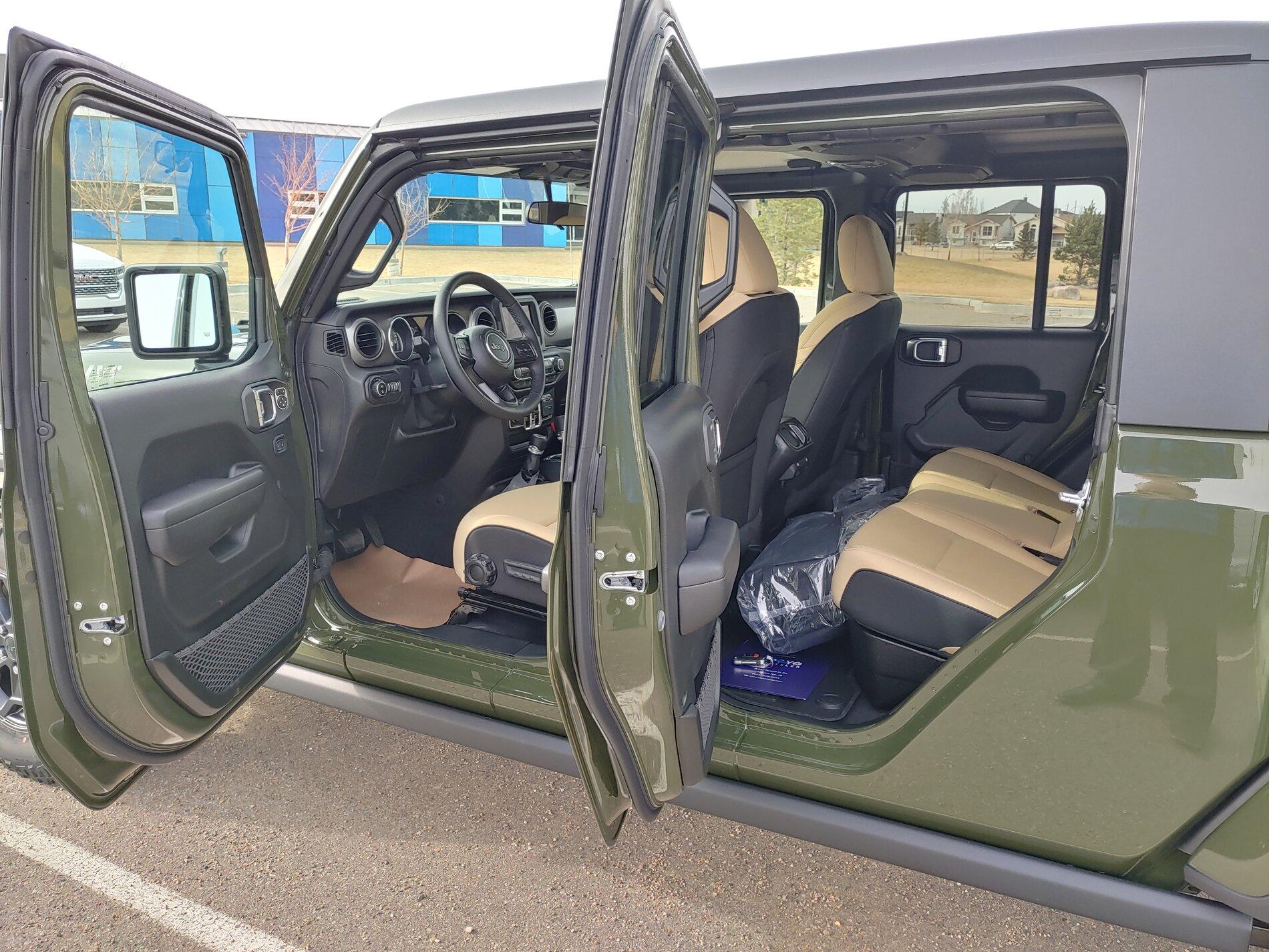 Jeep Gladiator WILLYS Edition Gladiator JT Club 20210324_164436_HDR