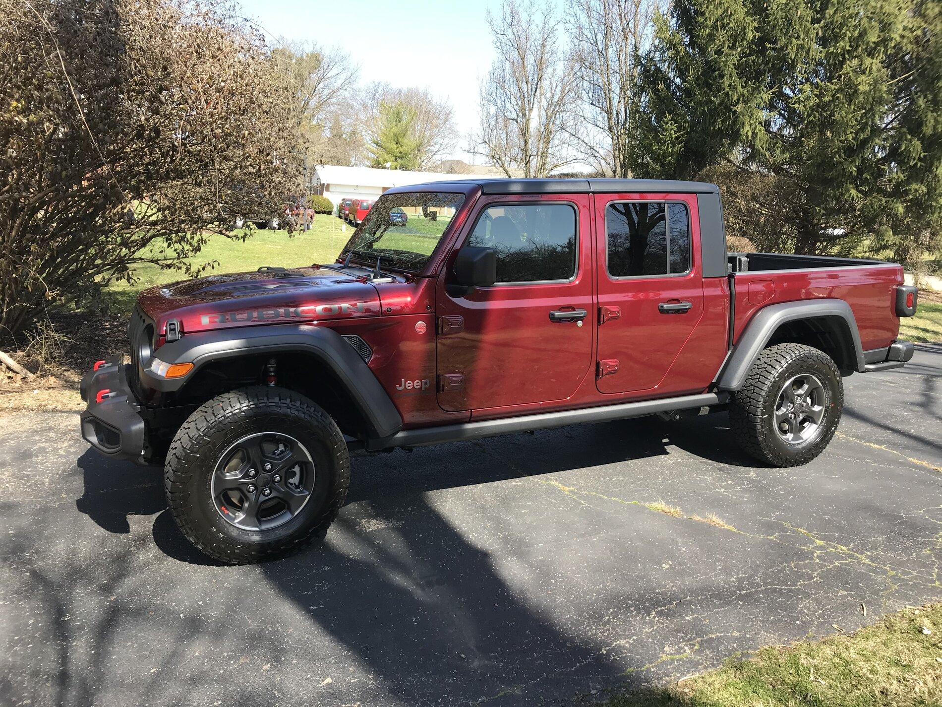 Jeep Gladiator Took Delivery of Your JT? Sign in Here! 15D0C640-40F6-4C45-8799-948F7C53D8DE