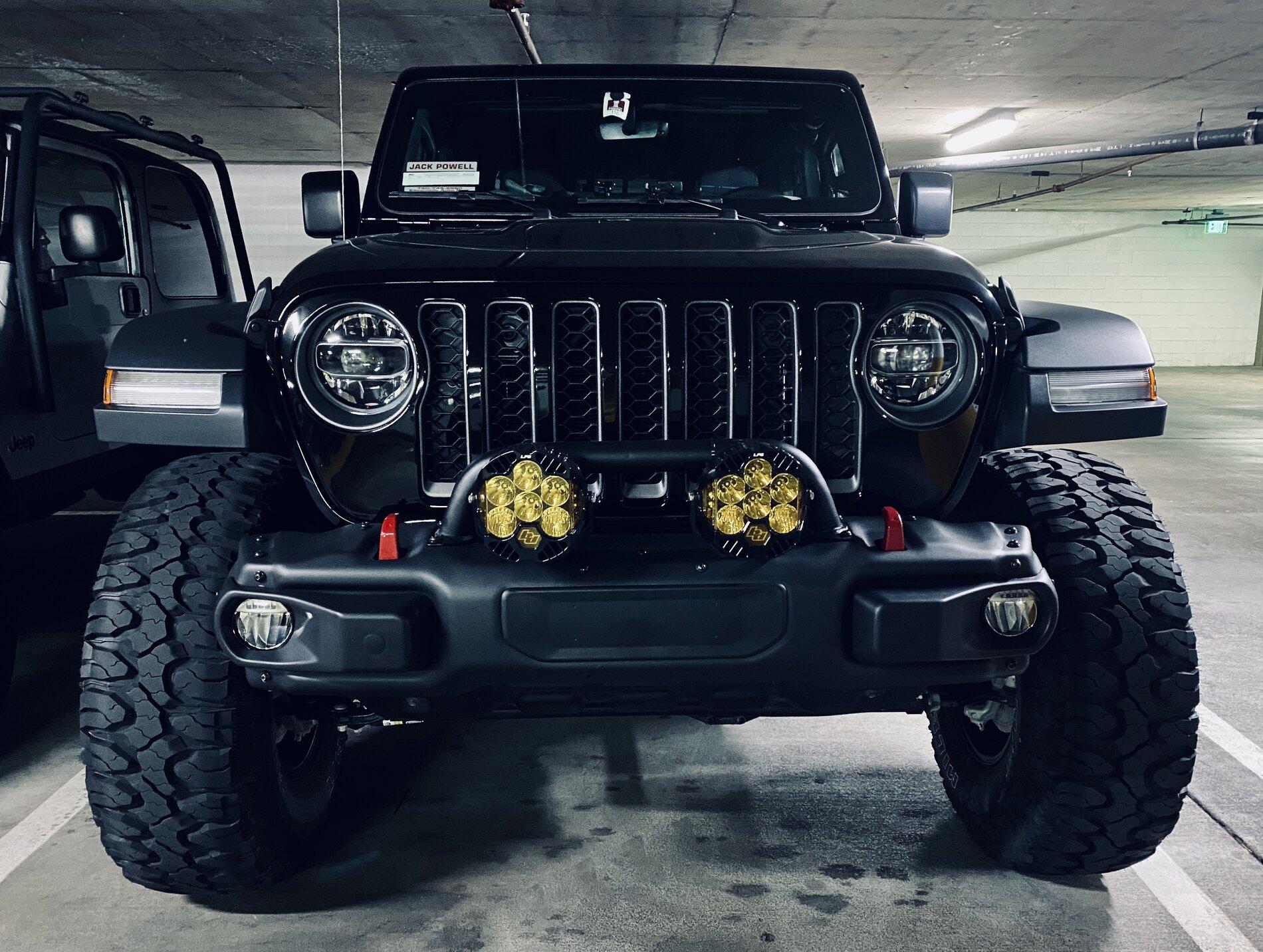 Jeep Gladiator Knock off Rubicon metal bumper? BABCDB5B-848E-494E-81B3-1DB937D6F4A2