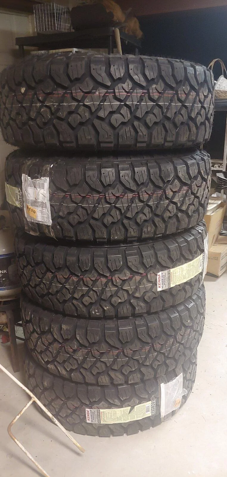 Jeep Gladiator Kenda Klever R/T KR601 35x10.50R17 1217201924_HDR