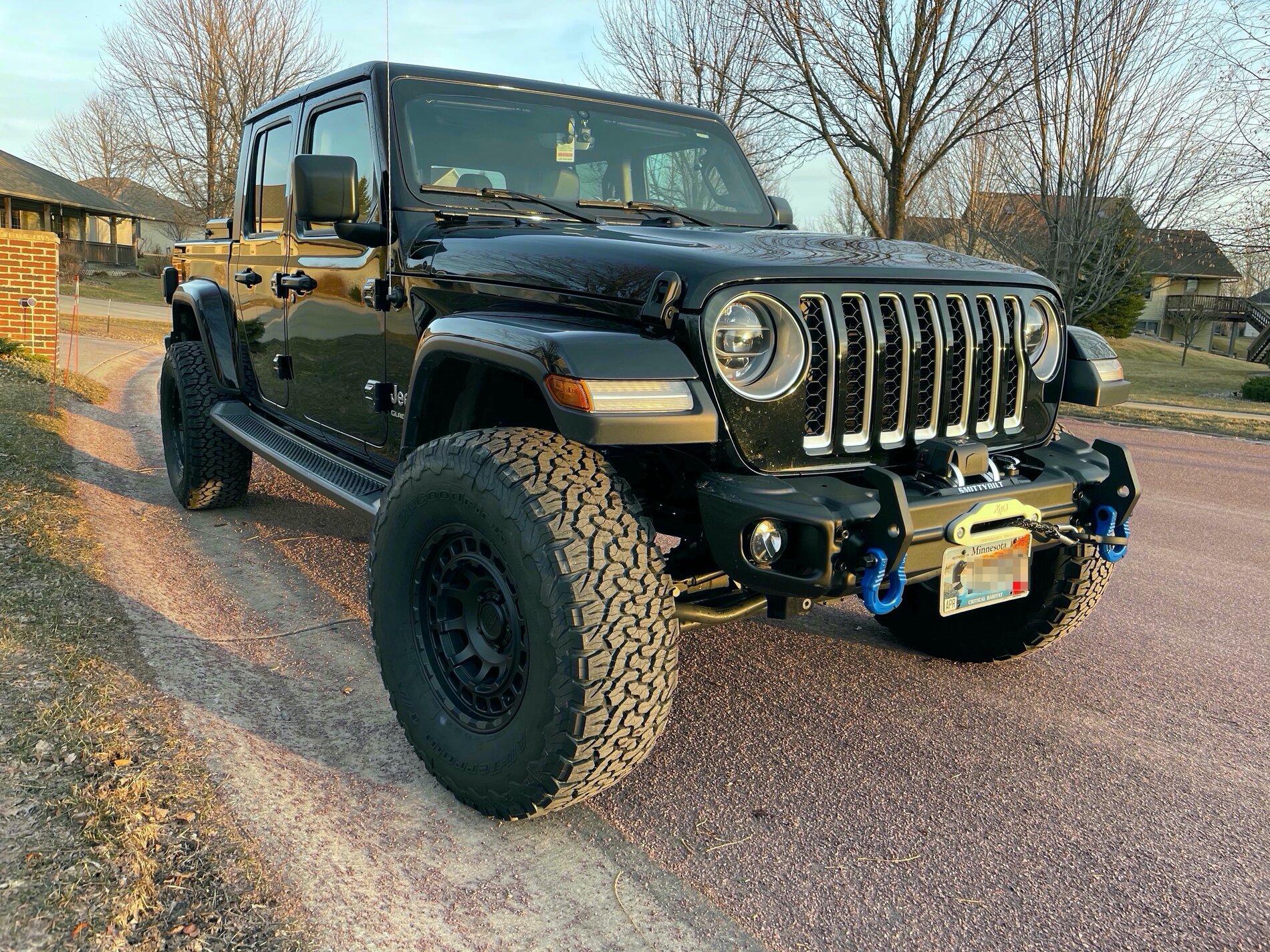 Jeep Gladiator Why you chose Mopar Lift vs 3rd Party? IMG_0247