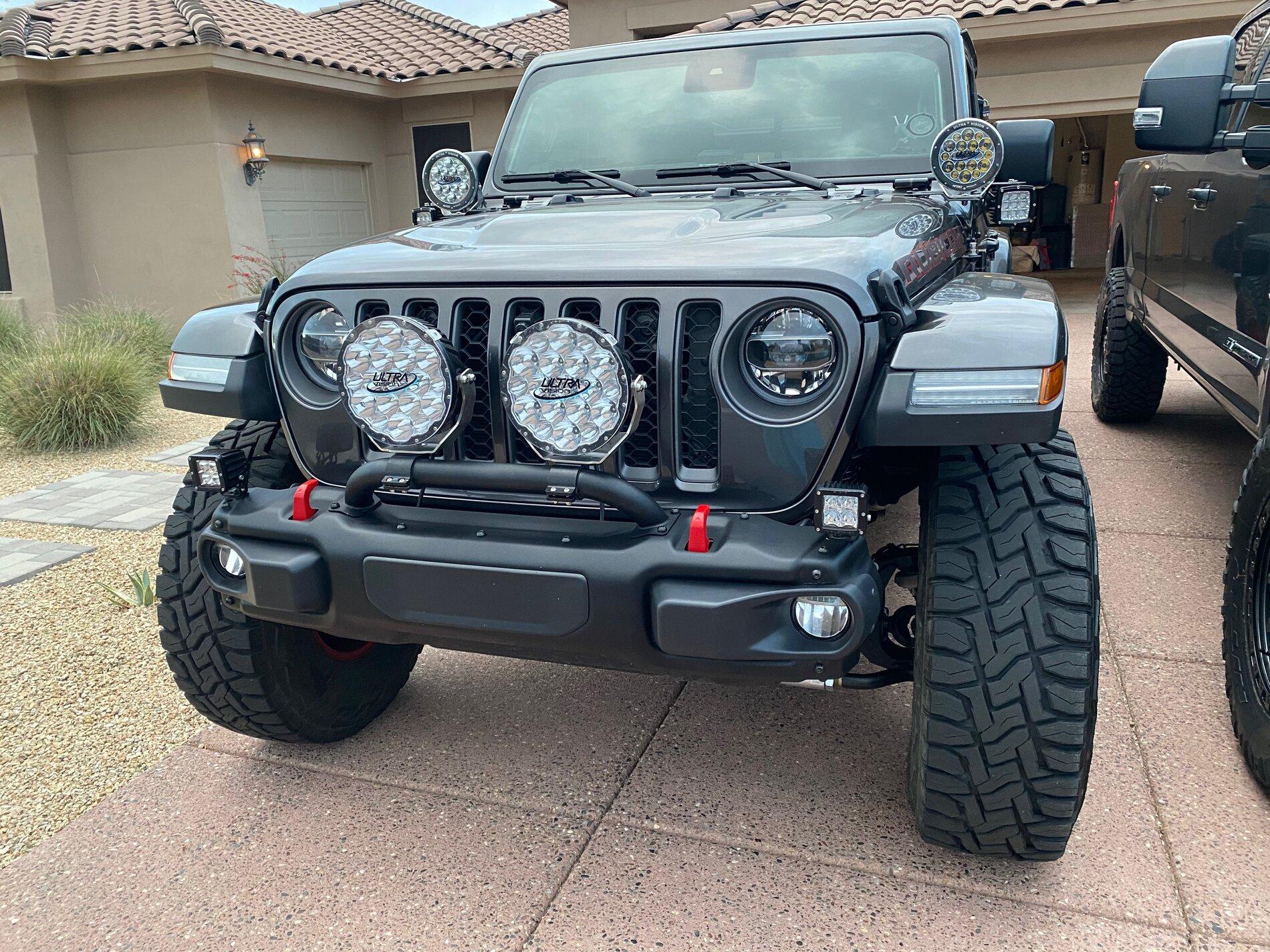 Jeep Gladiator JTR LE Build Up with No Letdown Jeep Gladiator Lights - 3