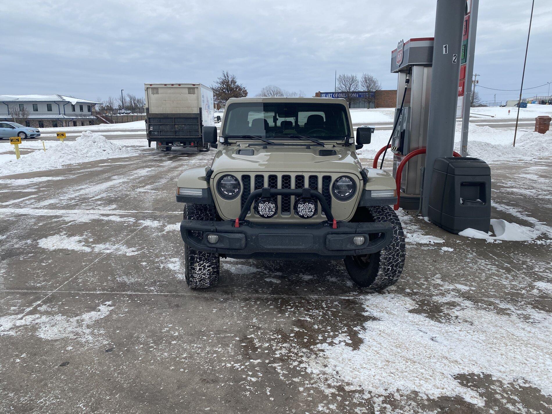 Jeep Gladiator KC Slimlite mount locations 162EF987-06B8-4750-A3A1-B2F928854602
