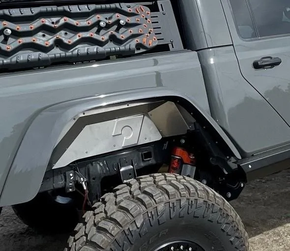 Jeep Gladiator Rear fender chop done but have questions? JT 1 cro